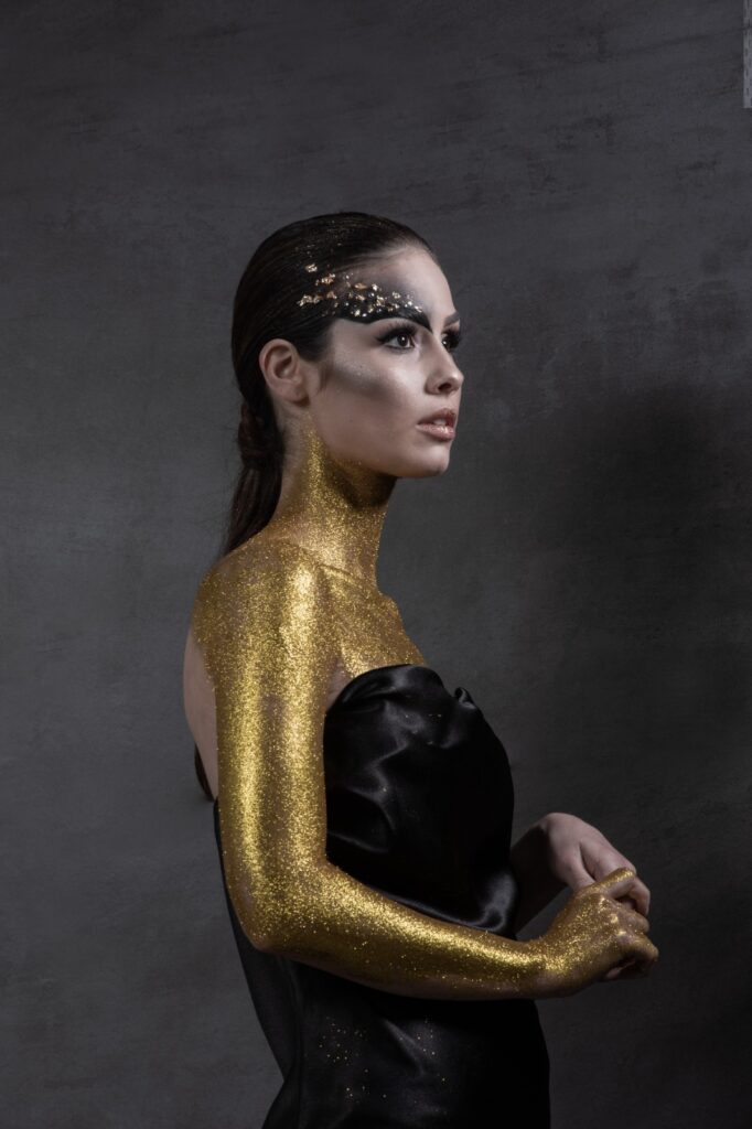 gabriele-tolisano-fotografia-make-up-682x1024 Mirrorless Camera Maniac - Take Advantage Of Silent Shutter